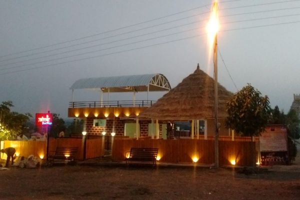 Image of Shreeradhe Food plaza