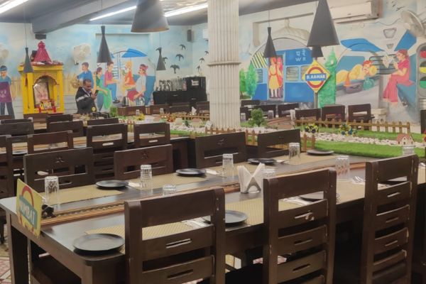 Image of D Aahar family  Dine In