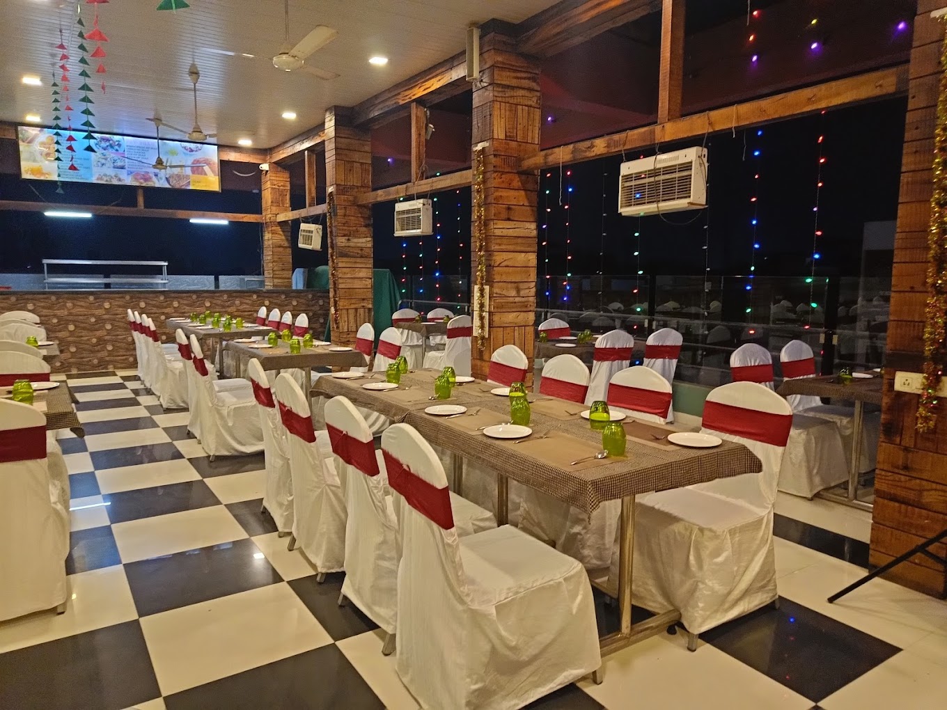 Image of Spice Treat The Family Dining